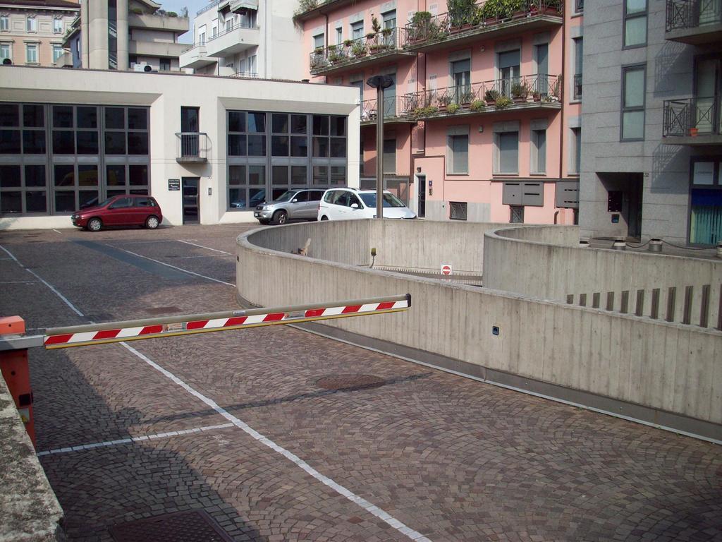 Apartment Nido Stazione Bergamo Dış mekan fotoğraf